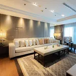 Summit Windmill Golf Suite Hotel At Suvarnabhumi
