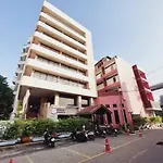 Jumbotel Hotel