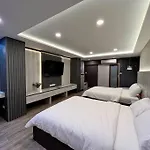 Discoveryhome At Pratunam Market