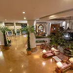 Montien Riverside Hotel