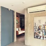 Yotaka The Hostel