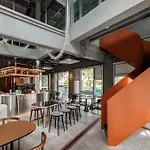 Yanh Ratchawat Hotel