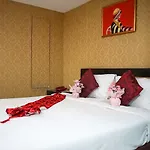 Grand Lucky Hotel