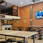 Dynasty Inn