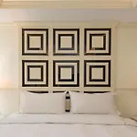 LA49 Hotel