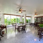 Ssip Boutique Dhevej Bangkok (Adults Only)