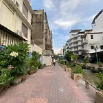 Bangkok Neighborhood Hostel