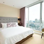 Sky Villas Apartments