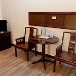 Mido Hotel