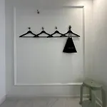 Elizabeth Hotel