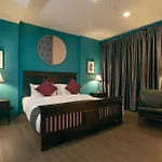 Caiyong Hometel & Cafe\'S Studio