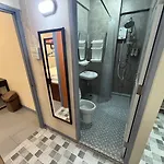 Achcha Hotel - Itsaraphap Mrt Station - Wat Arun