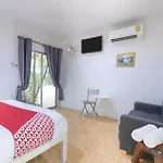 OYO 644 Pong Pai House