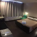 Ss Hotel