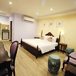 Focal Local Bed & Breakfast