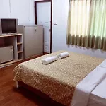 Khun Noy Apartment