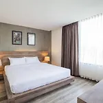 B2 Bangna Premier Hotel