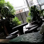 Anurak Guesthouse