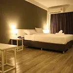 Airport Bed