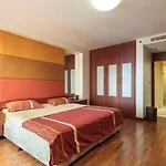 Jj Suites