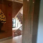 Tanee Place