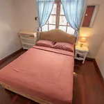 Sira\'S House