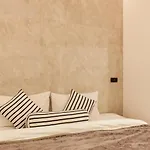 Vann Bangkok Boutique House
