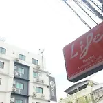 Life Hostel