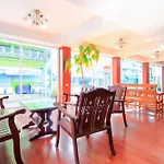 Oyo 410 Diamond Boutique Hostel