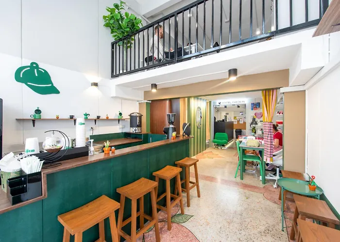 Piccolo Sukhumvit Hostel- Self Check-In After 6 Pm