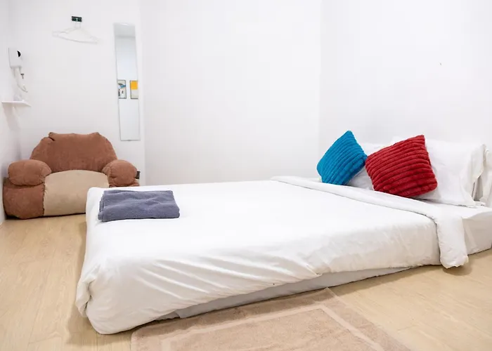 Transit Donmueang Airport Hostel