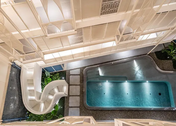 Yanh Ratchawat Hotel