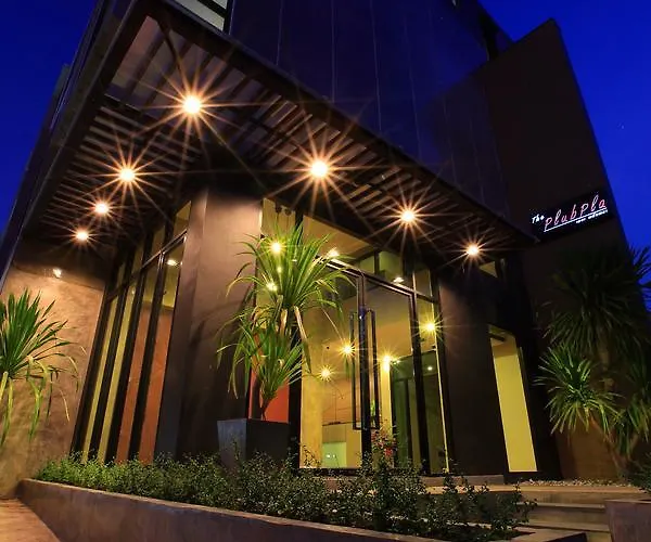 The Plubpla Serviced Apartment