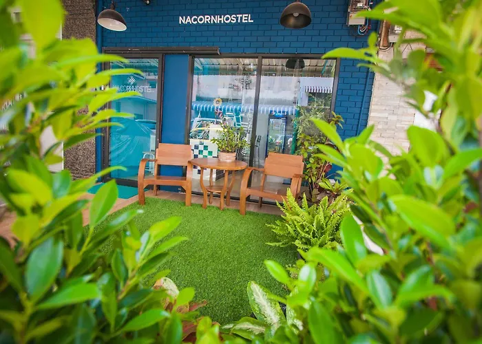 Nacorn Hostel