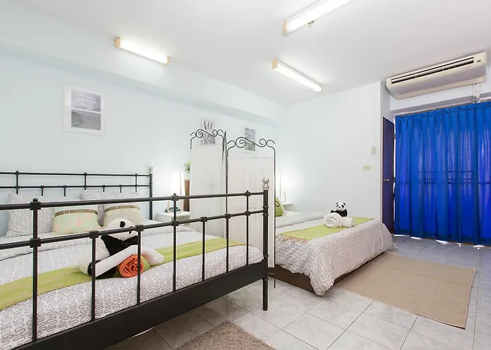 Ratchaprarop Apartment