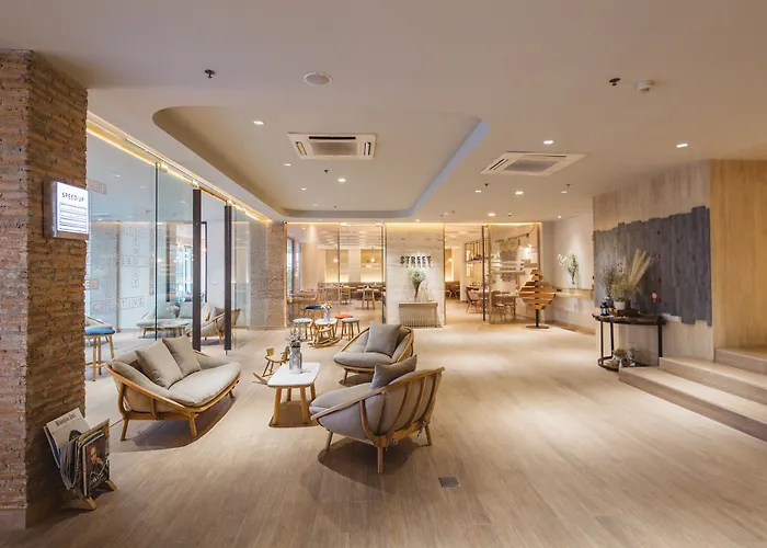 Clef Hotel - Sha Plus