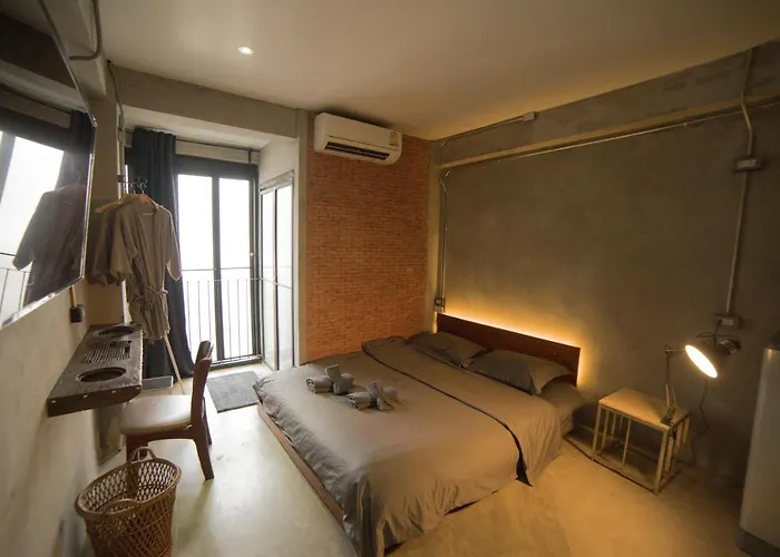 Banya Huaikhwang Bangkok