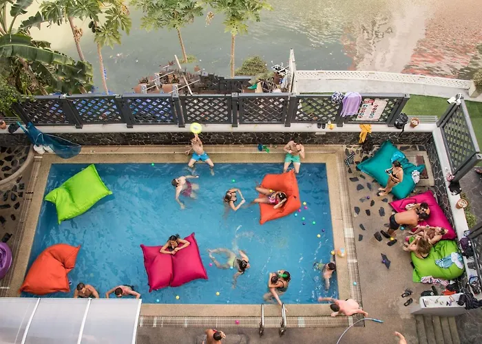Mad Monkey Bangkok (Adults Only)