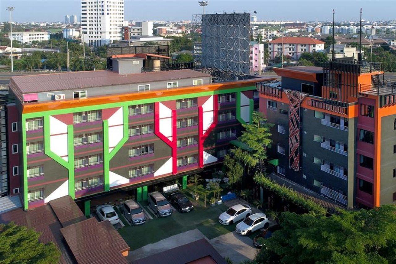 The Breton Hotel Media Hotel