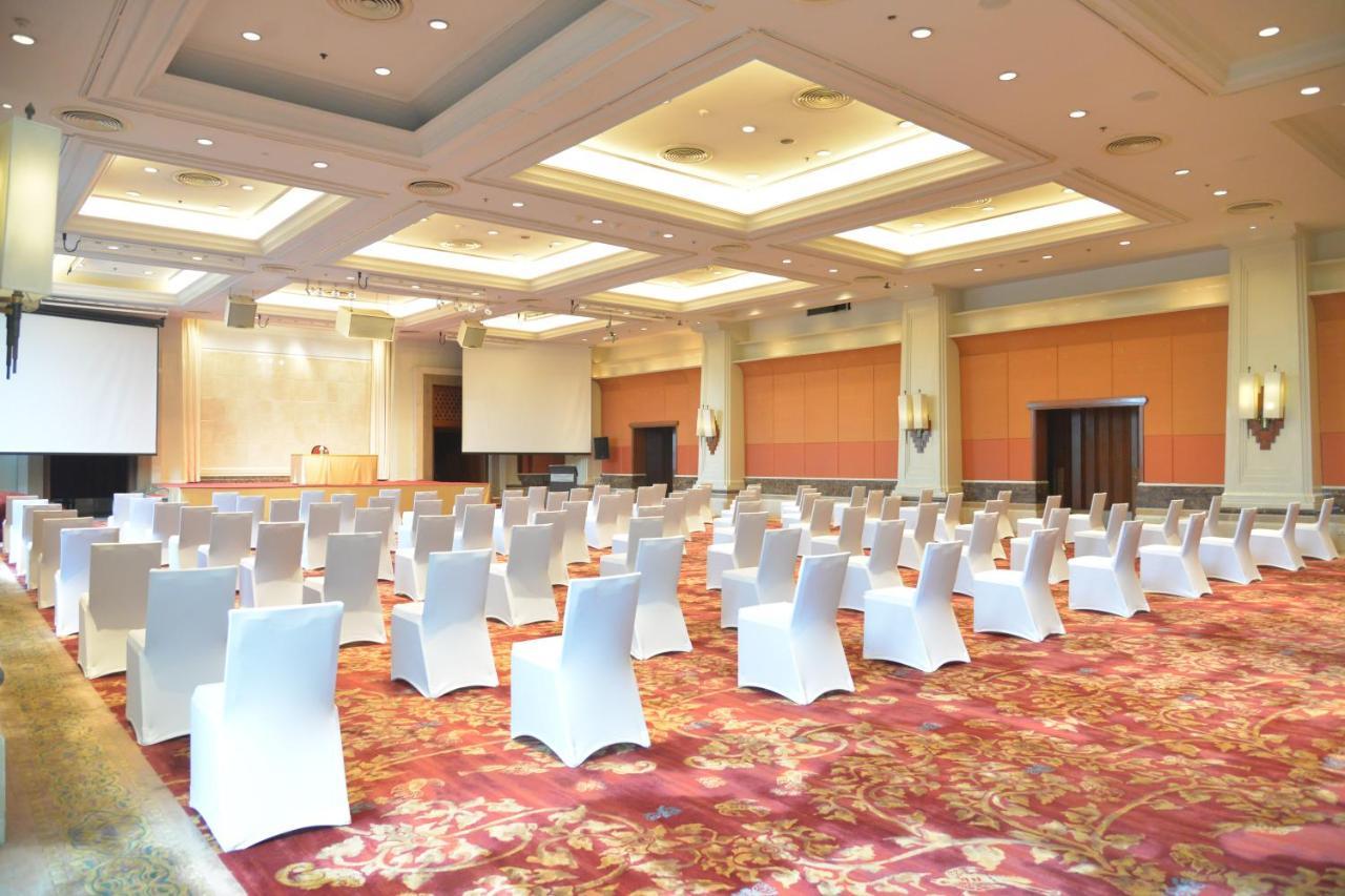 Rama Gardens Hotel 5*