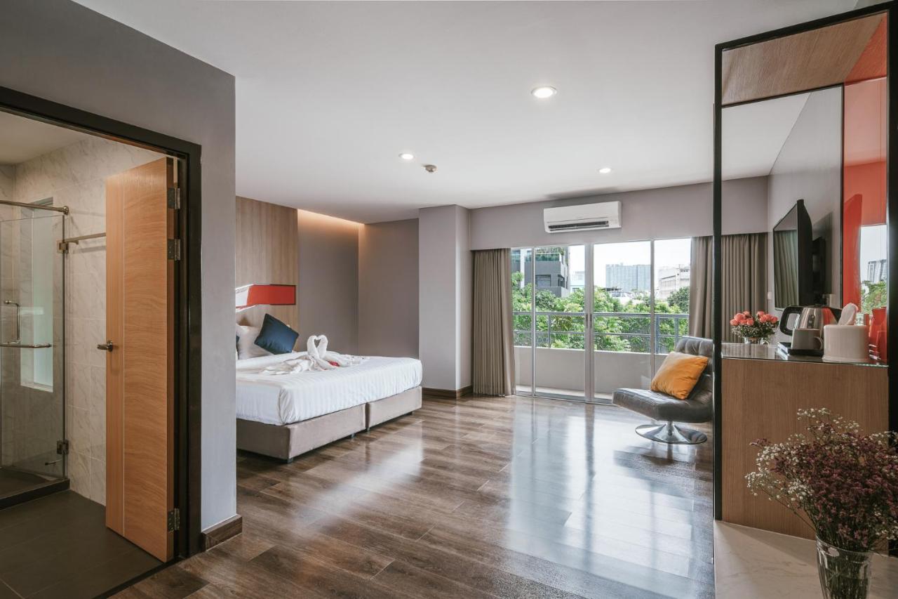 Season Place Inn Bangkok