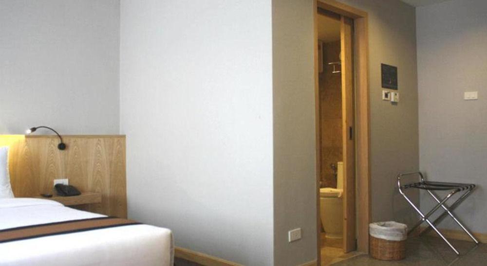 Vista Express Hotel 3*