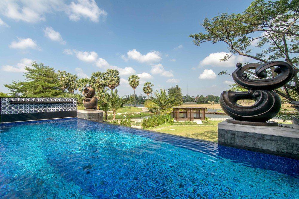 Le Meridien Suvarnabhumi, Golf And 5*
