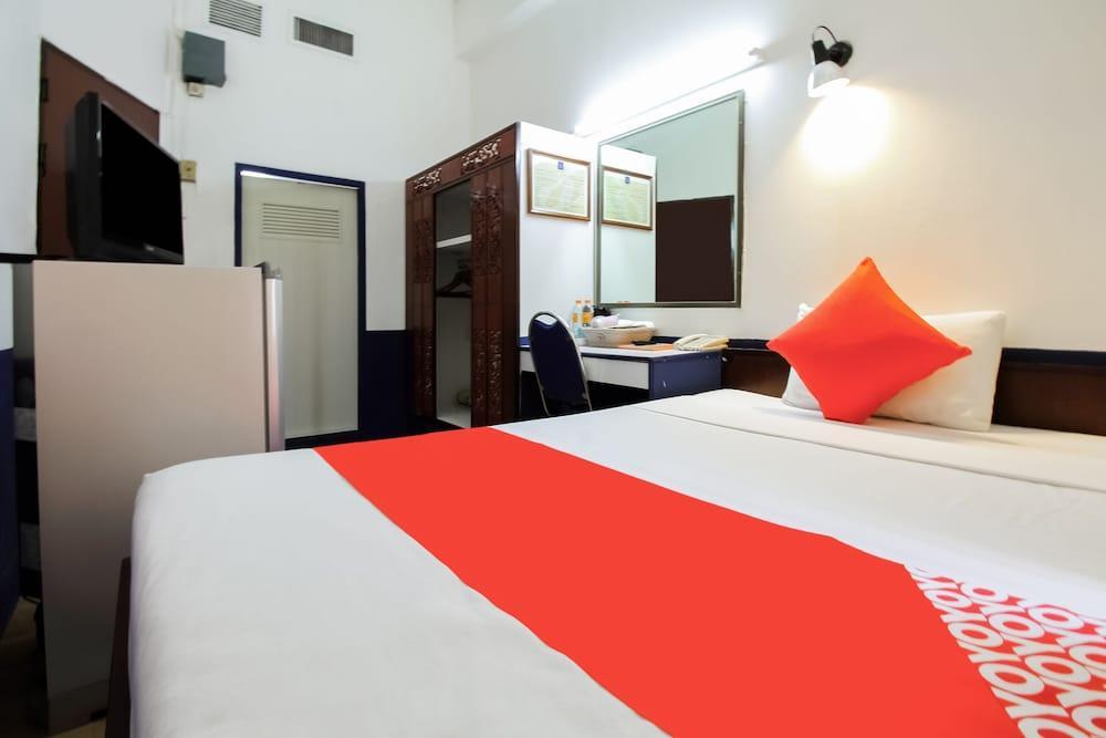 The Krungkasem Srikrung 3*