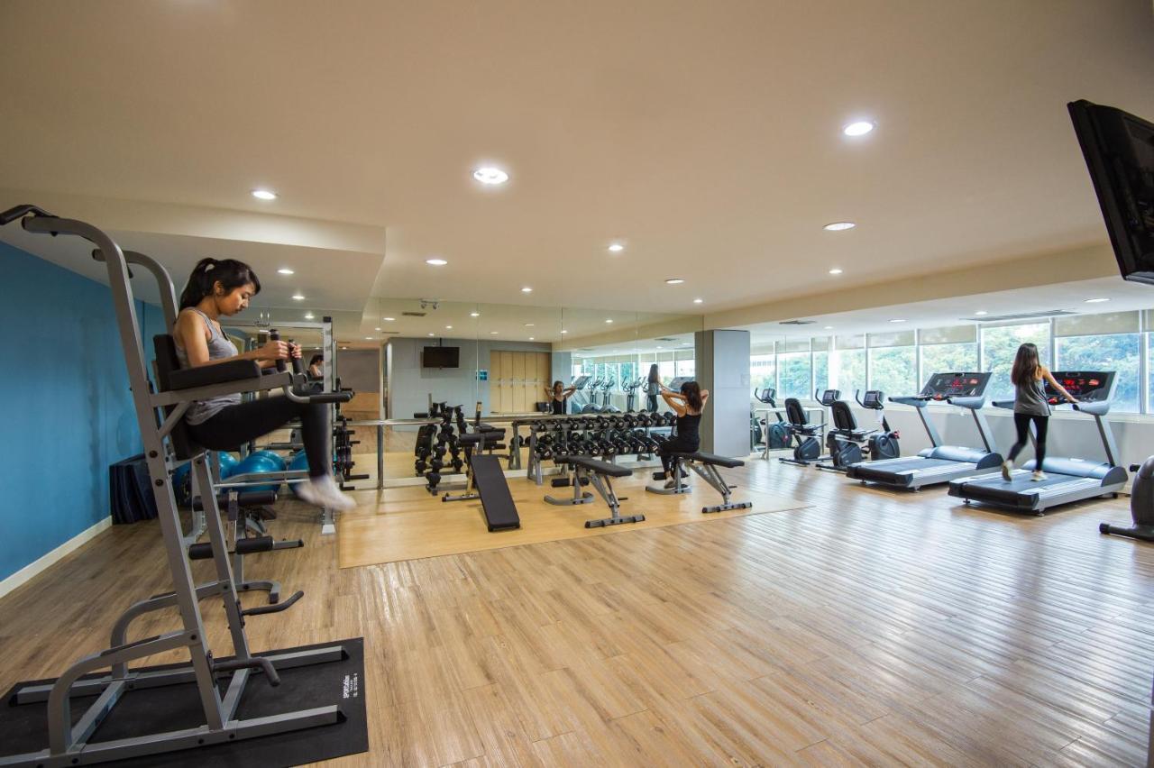 Centara Life Government Complex & Convention Centre Chaeng Watthana Hotel 4*