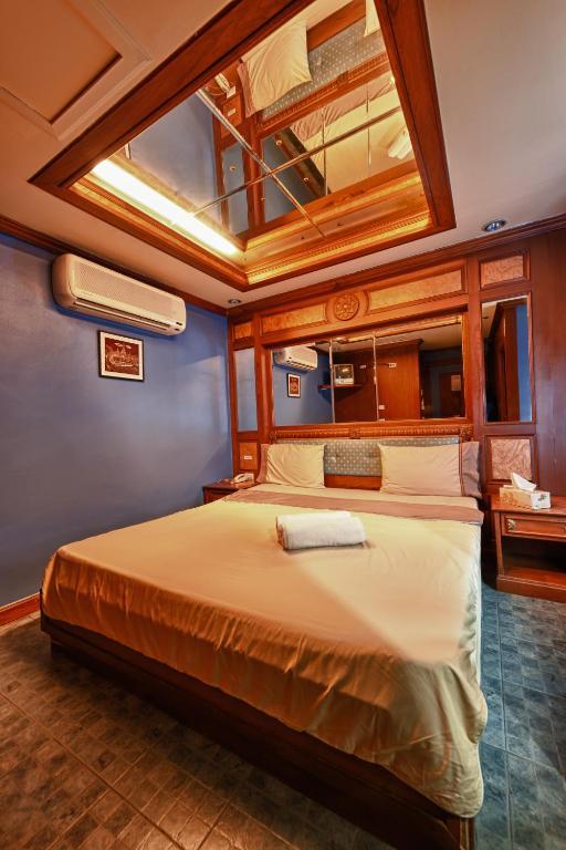 Star Hotel