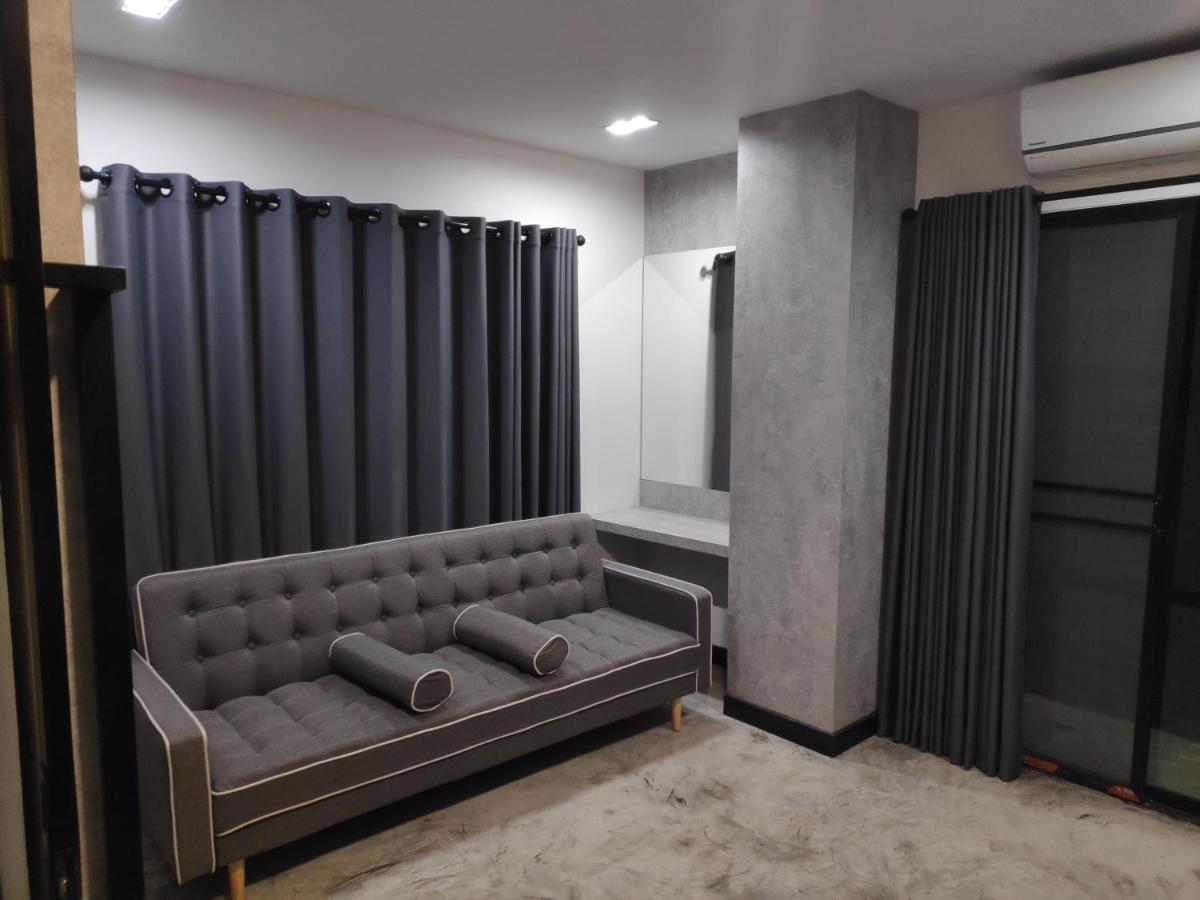 Inn Ratch66 Huai Khwang Mrt