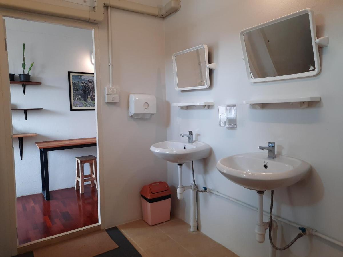 Bed & Breakfast Pingplalee Female House