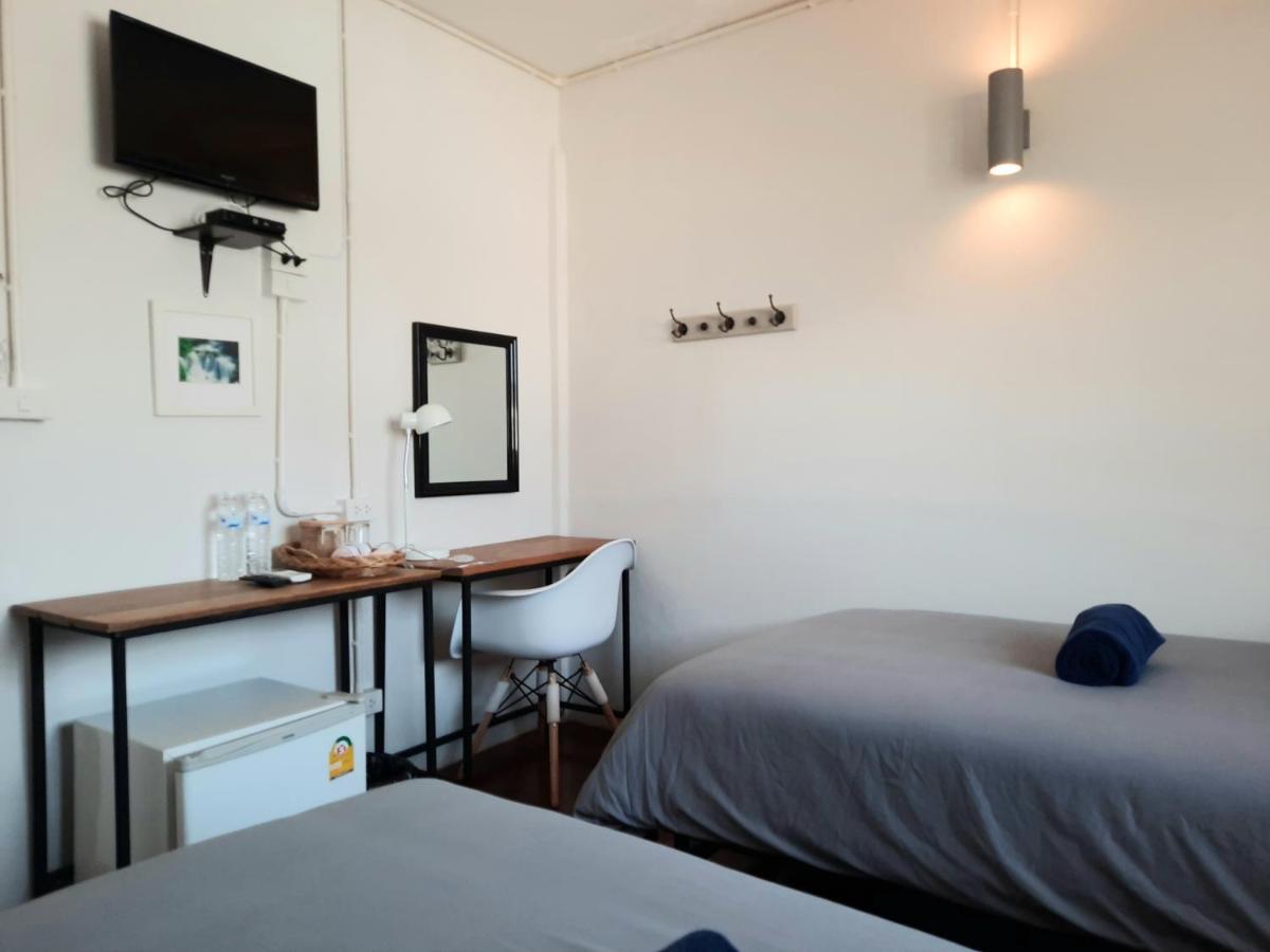 Bed & Breakfast Pingplalee Female House Bangkok