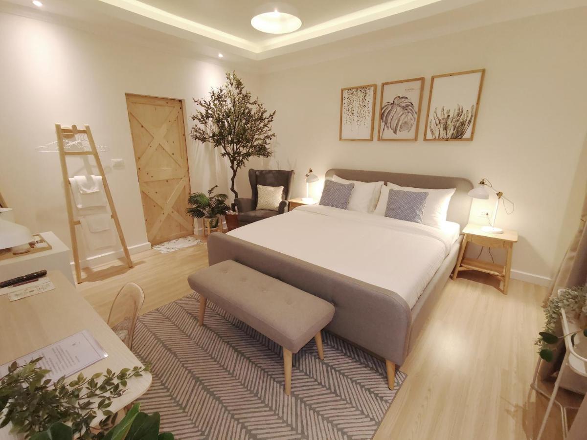 Double Bed 3*
